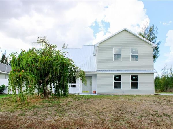 428 SW 19th AVE , CAPE CORAL, FL 33991