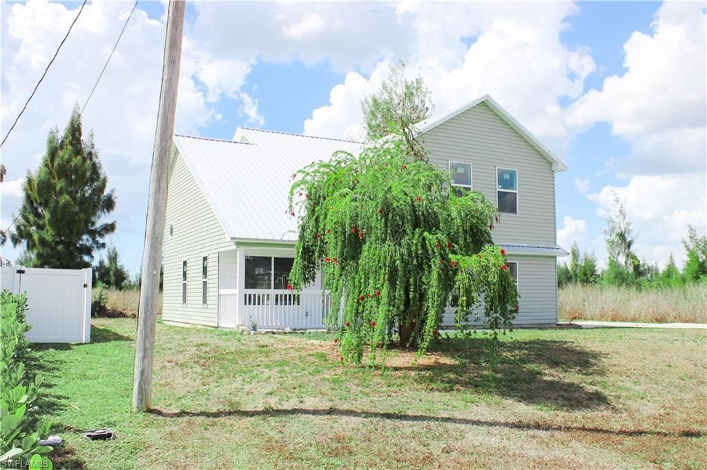 428 SW 19th Ave , Cape Coral, FL 33991 Photo