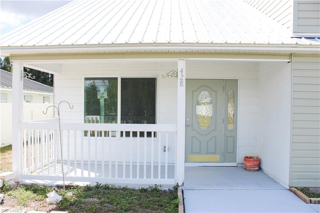 428 SW 19th Ave , Cape Coral, FL 33991 Photo