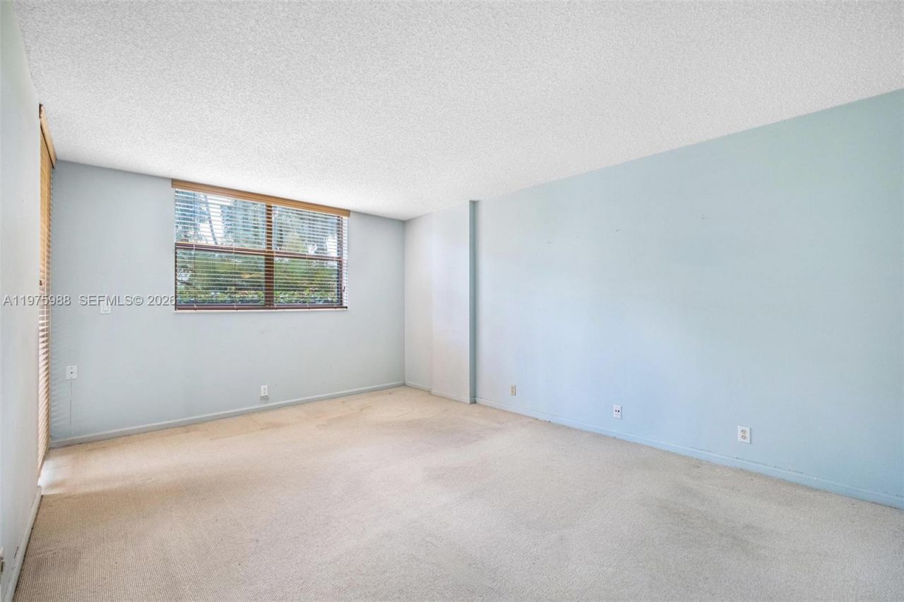 170 Ocean Lane Dr , Unit 310, Key Biscayne, FL 33149 Photo