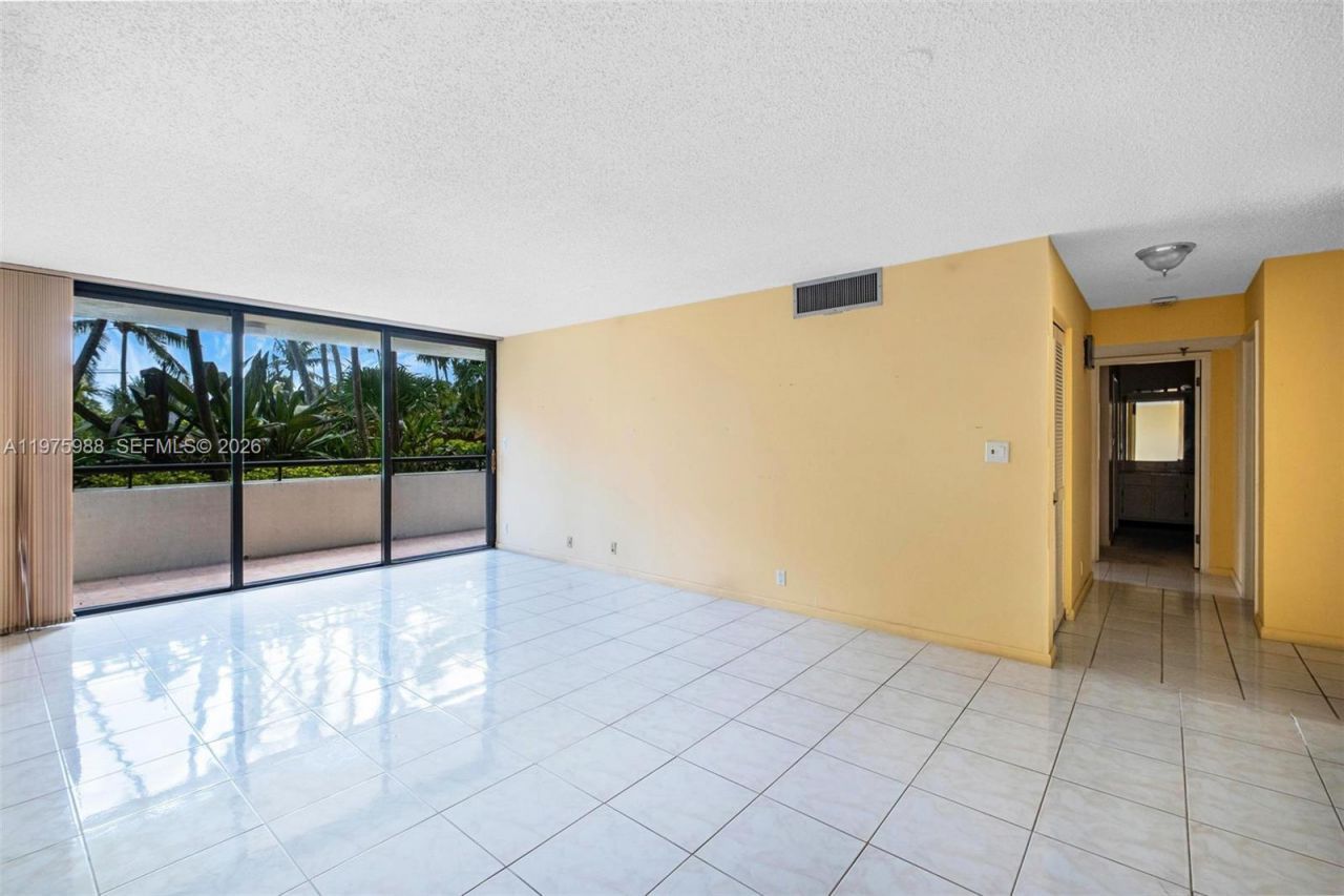 170 Ocean Lane Dr , Unit 310, Key Biscayne, FL 33149 Photo