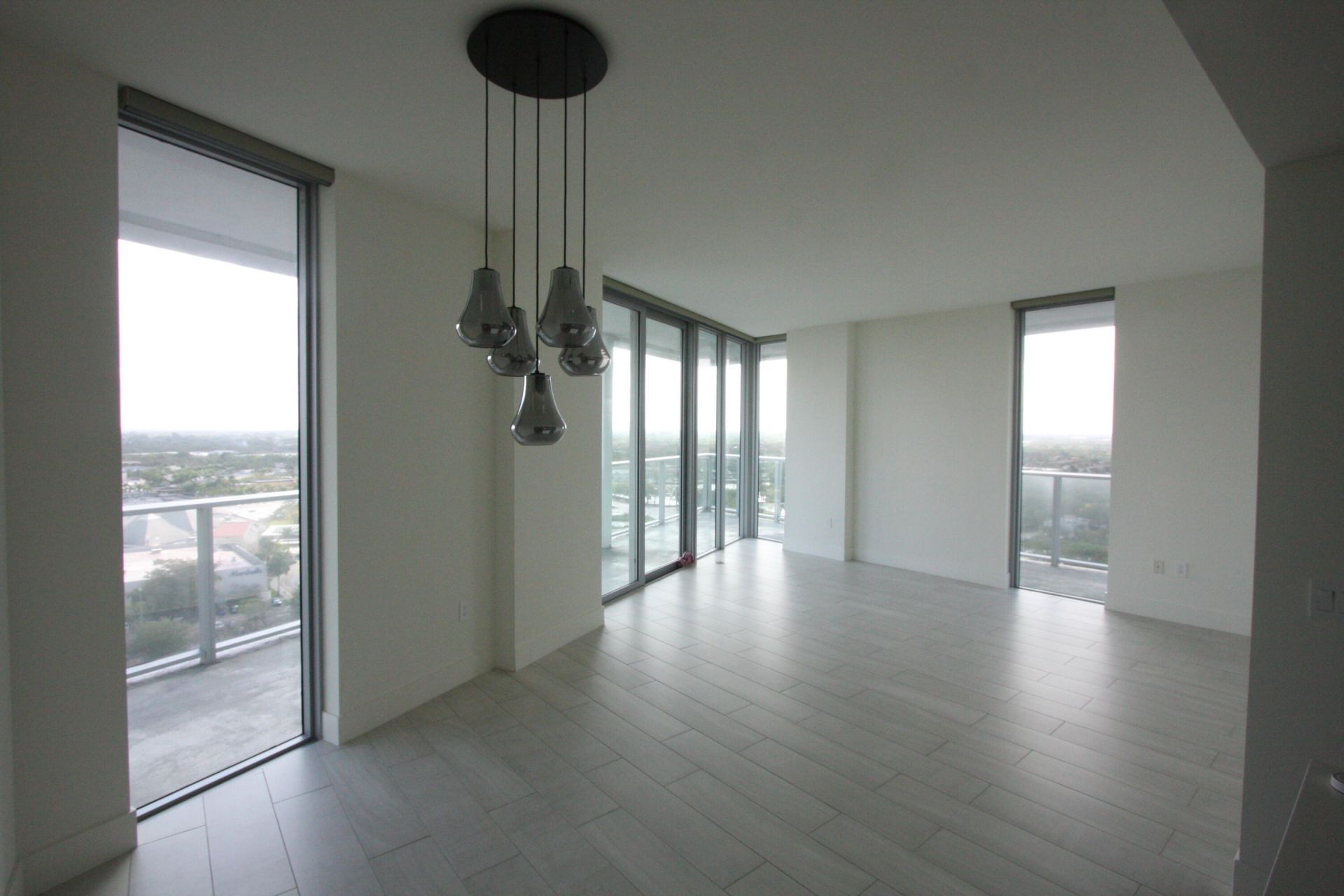 2000 Metropica Way, Unit 1609, Sunrise, FL 33323 Photo