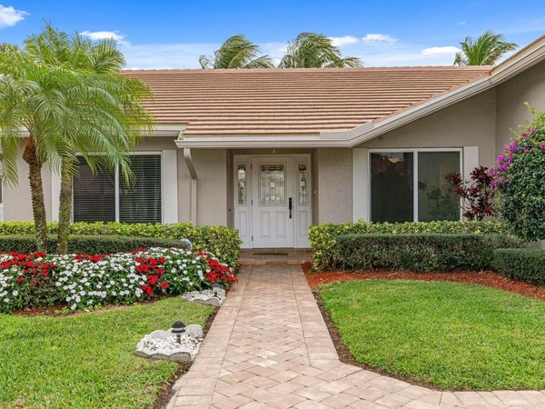 6230 Petaluma Drive, Boca Raton, FL 33433