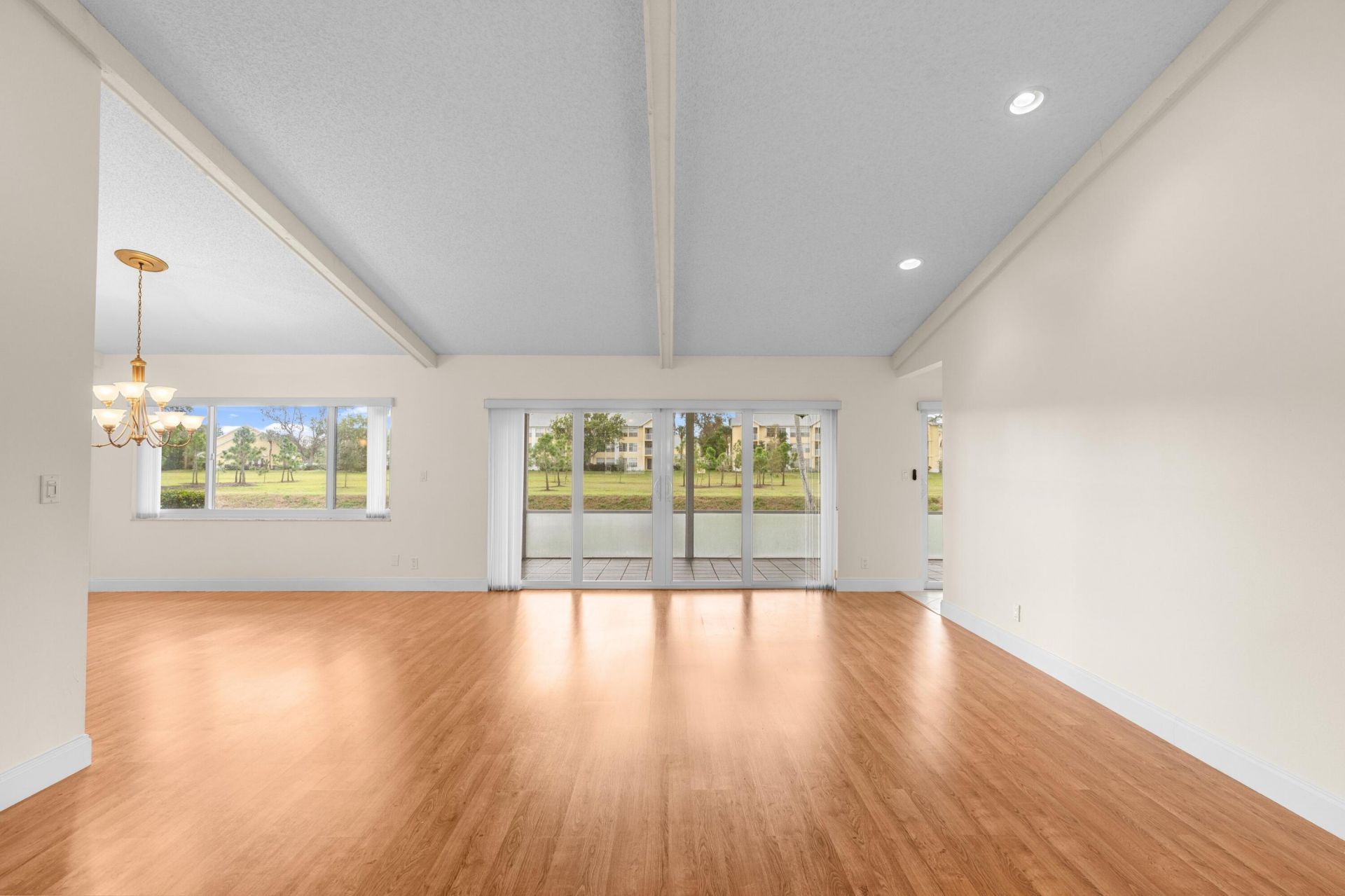 6230 Petaluma Drive, Boca Raton, FL 33433 Photo