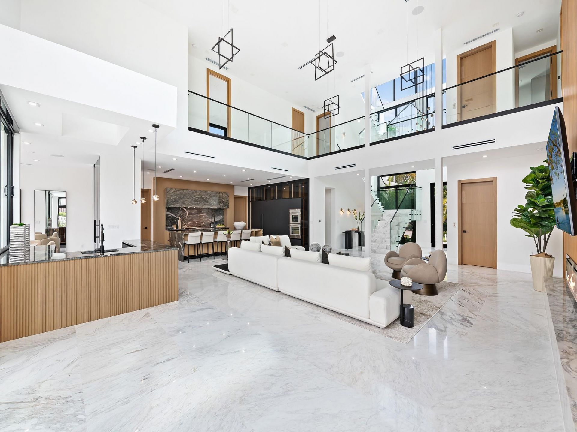 111 Fiesta Way, Fort Lauderdale, FL 33301 Photo