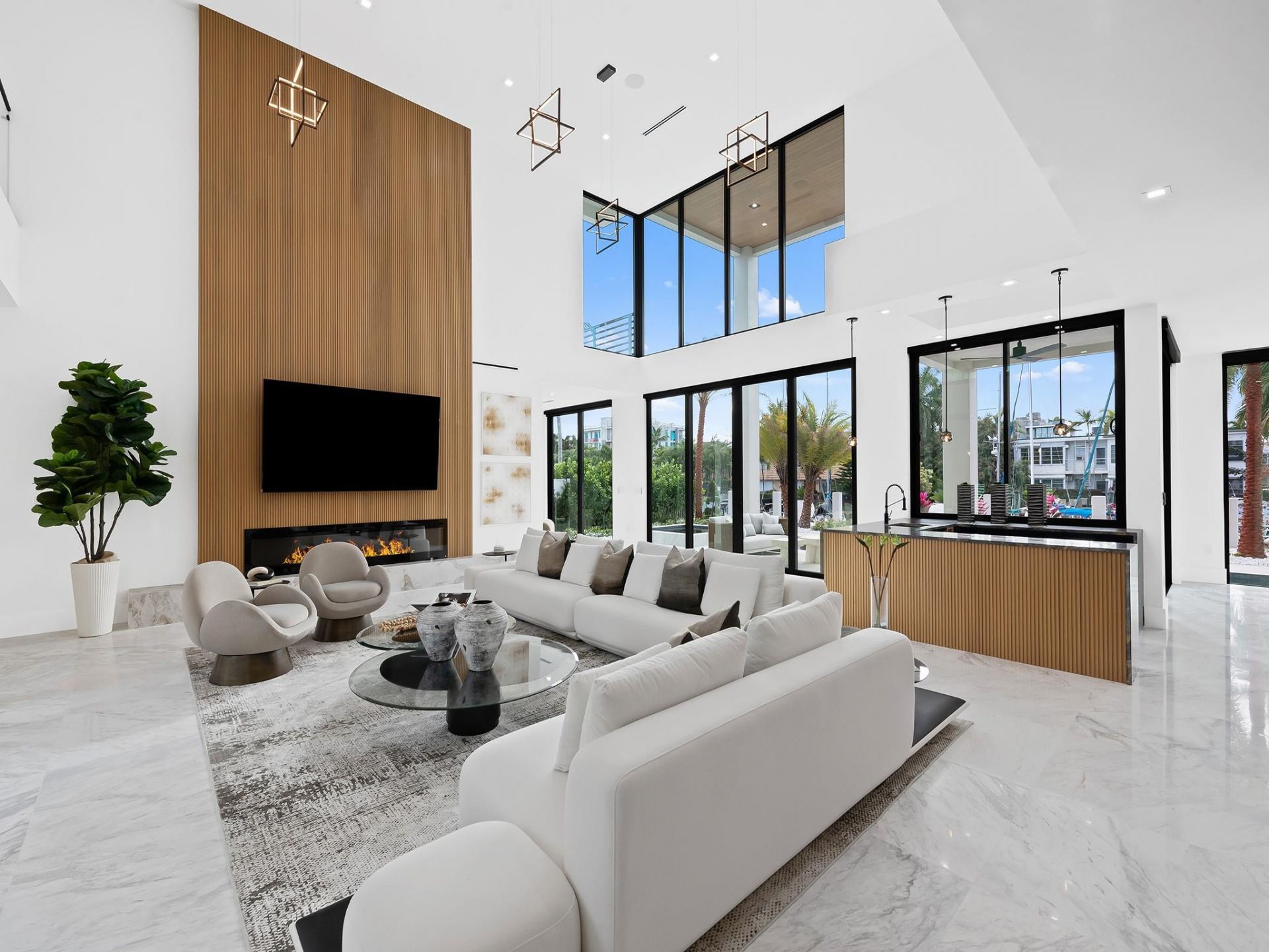 111 Fiesta Way, Fort Lauderdale, FL 33301 Photo