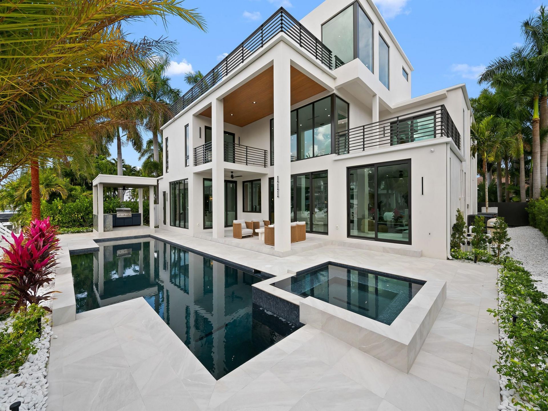 111 Fiesta Way, Fort Lauderdale, FL 33301 Photo