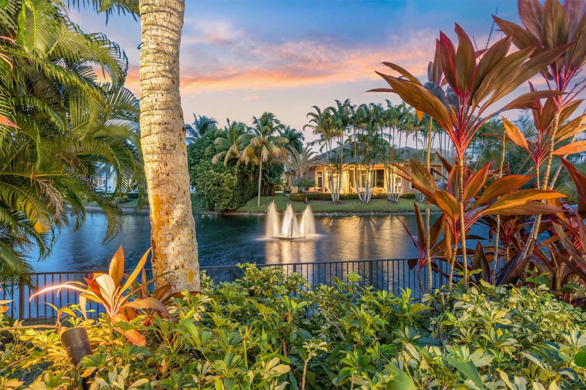 10301 Blue Palm Street, Plantation, FL 33324 Photo