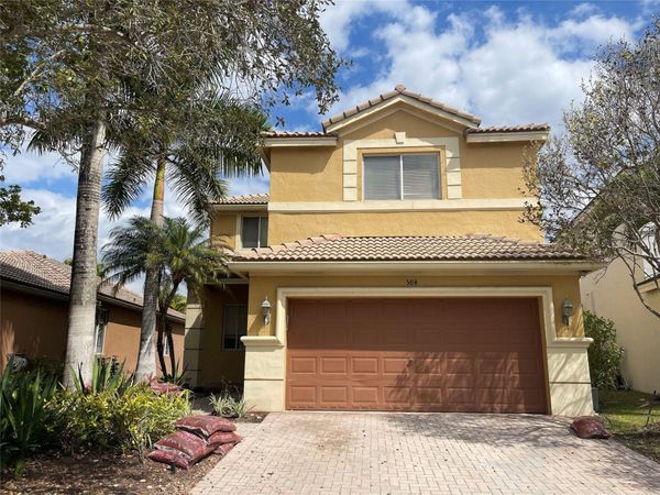 584 Conservation Dr, Weston, FL 33327