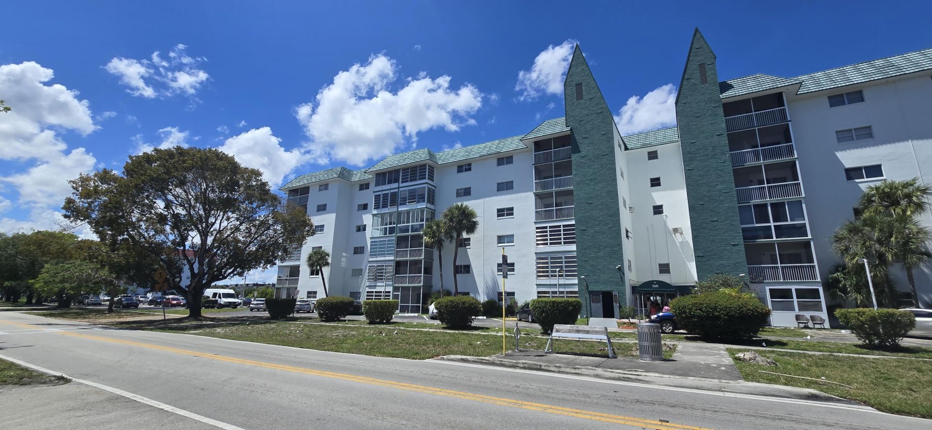4751 NW 21 St, Unit 607, Lauderhill, FL 33313 Photo