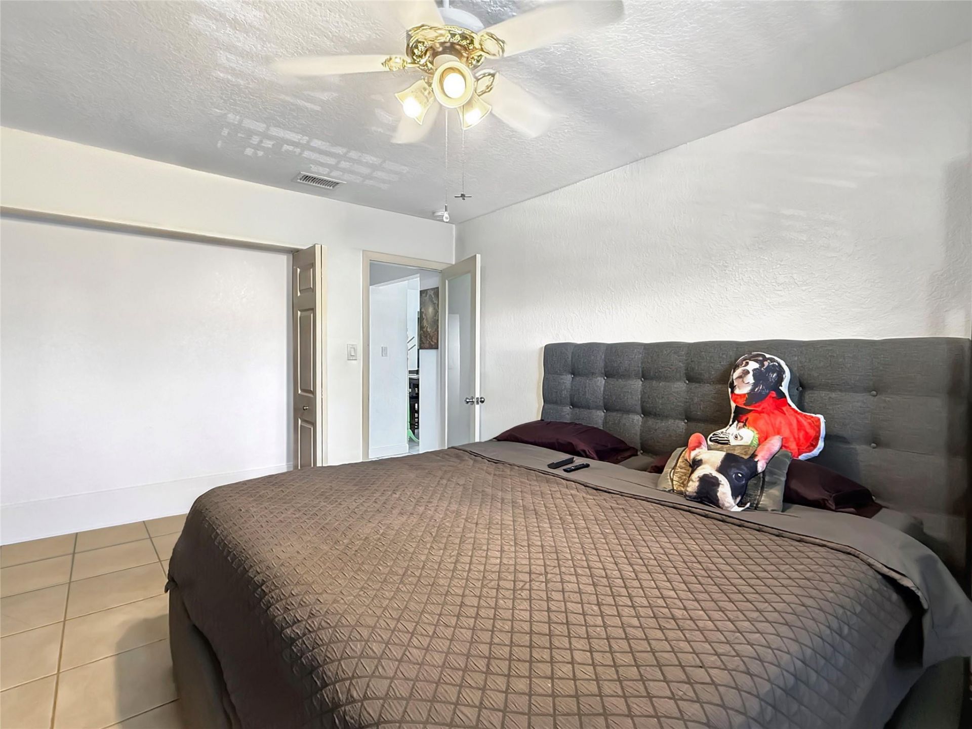 2607 NE 8th Ave, Unit 48, Wilton Manors, FL 33334 Photo