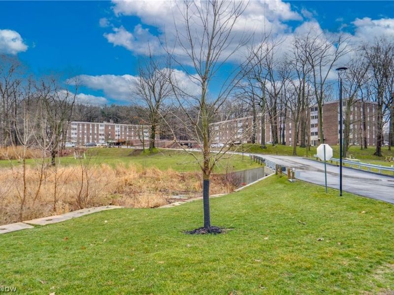 3070 Kent Road, Stow, OH 44224 Photo 11