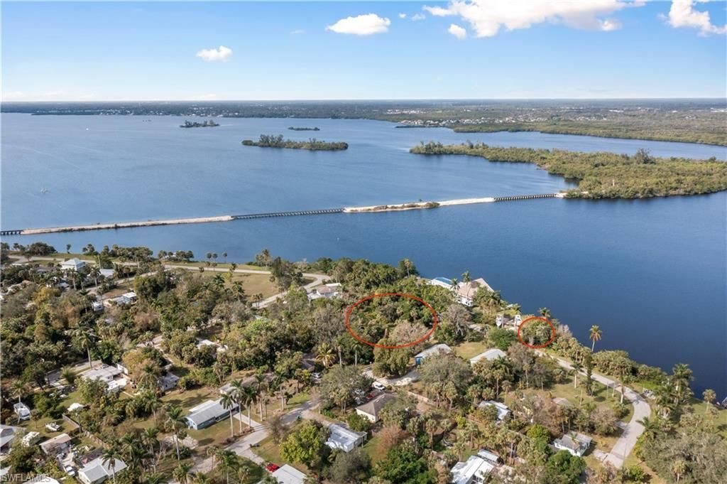 4836/4839 E Riverside Dr, Fort Myers, FL 33905 Photo