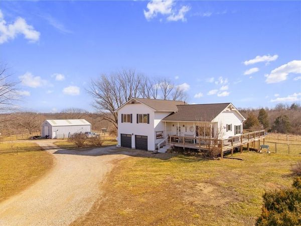 12809 E 246th Terrace, Peculiar, MO 64078