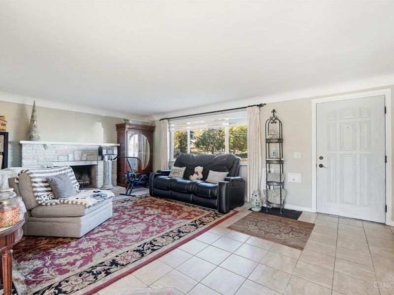 7775 Hartfield Place, Montgomery, OH 45242 Photo 12