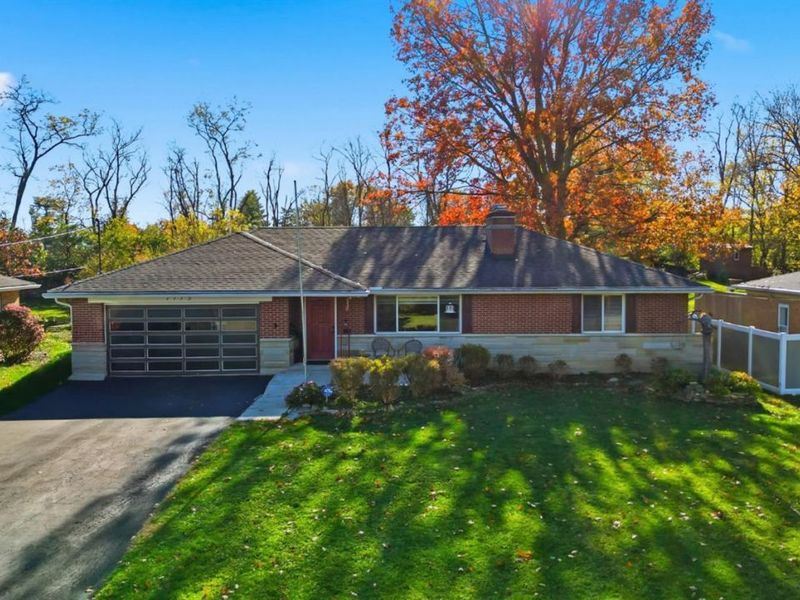 7775 Hartfield Place, Montgomery, OH 45242 Photo 2