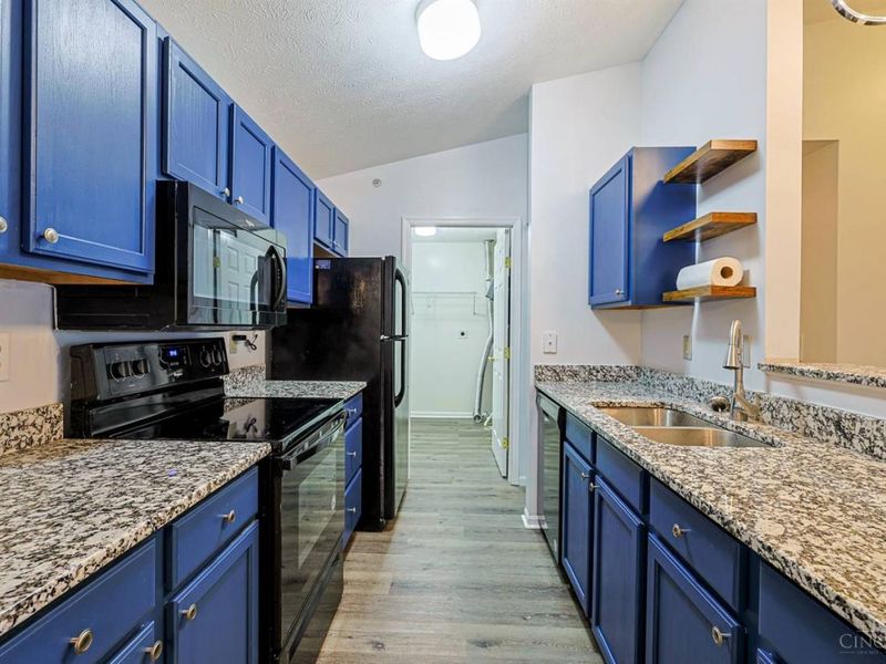 7540 Shawnee Lane, Unit 345, West Chester, OH 45069 Photo 12