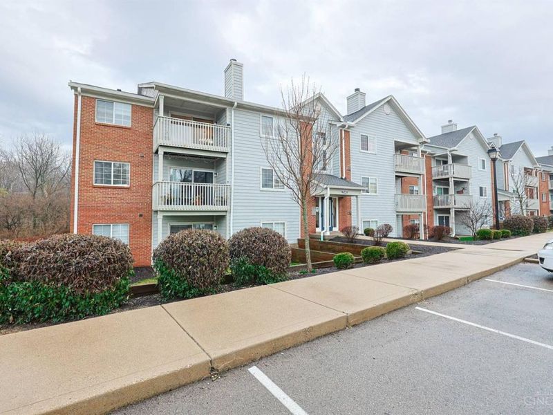 7540 Shawnee Lane, Unit 345, West Chester, OH 45069 Photo 2