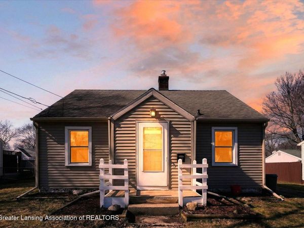 1905 Walnut Street, Holt, MI 48842