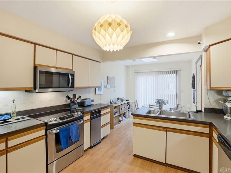 110 Lincoln Park Boulevard, Kettering, OH 45429 Photo 10