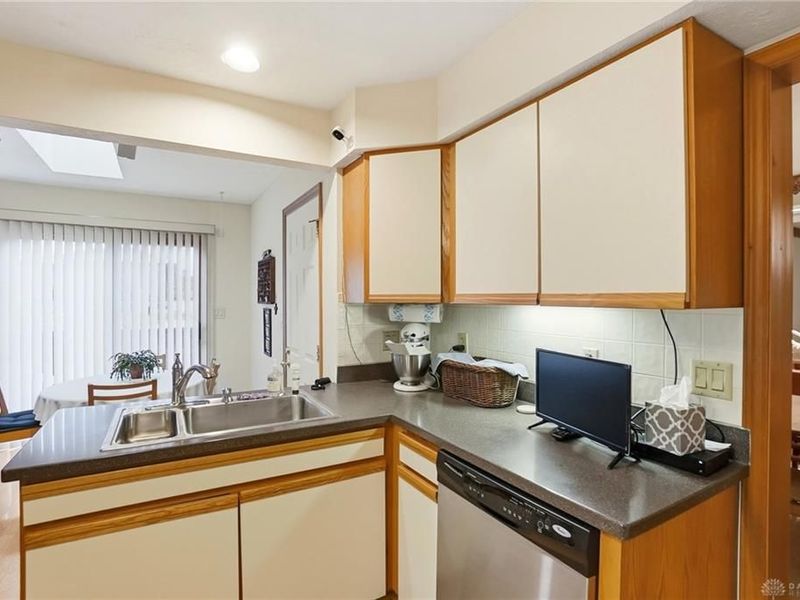 110 Lincoln Park Boulevard, Kettering, OH 45429 Photo 13