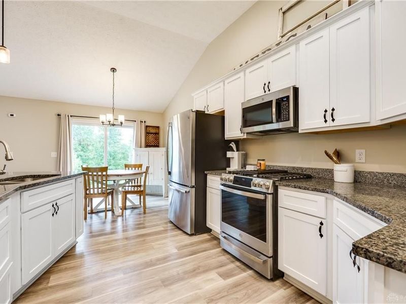 6794 Sun Ridge Way, Waynesville, OH 45068 Photo 21