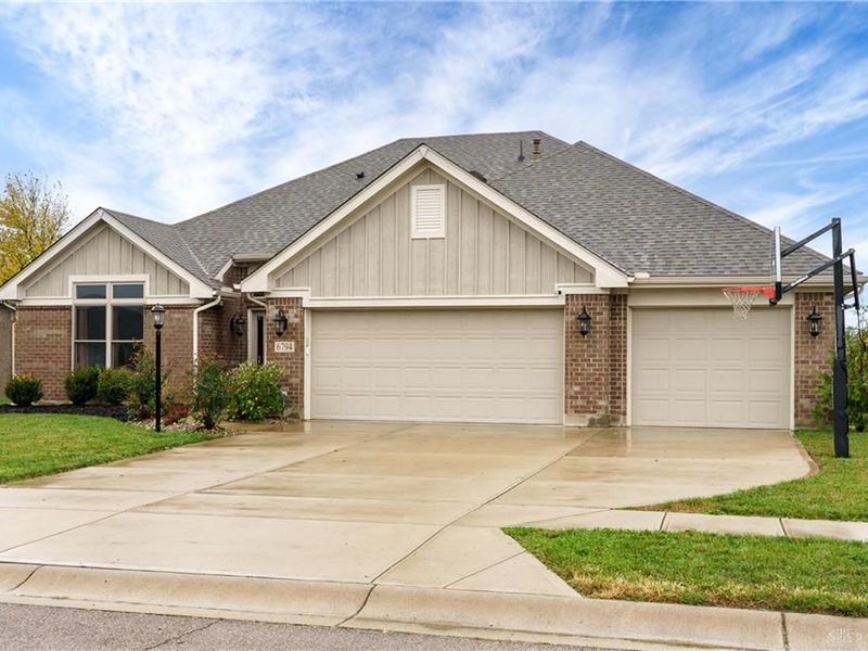 6794 Sun Ridge Way, Waynesville, OH 45068 Photo 3