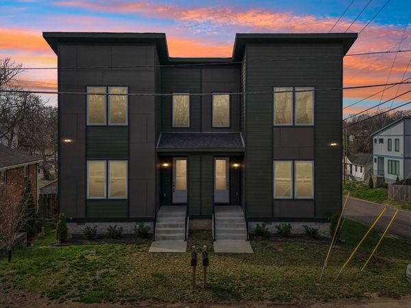 2213 18th Ave N, Nashville, TN 37208
