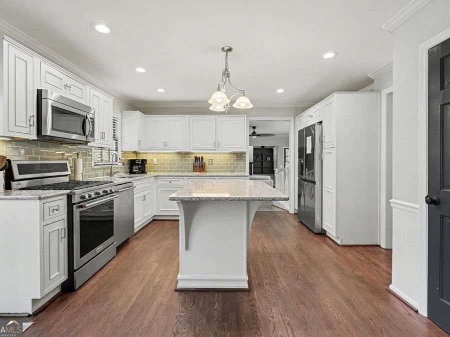 Property Image 36