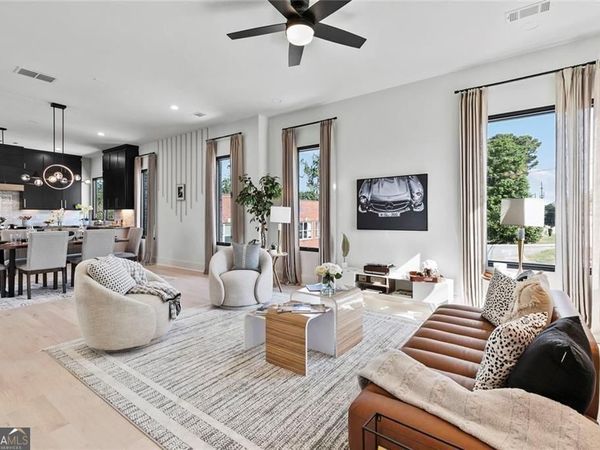 3960 Clairmont Road, Chamblee, GA 30341