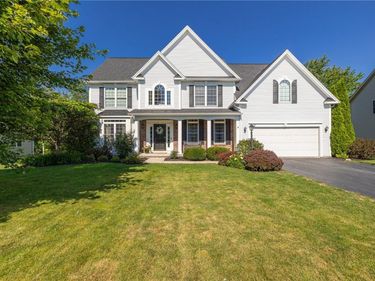 162 Millford Crossing, Penfield, NY 14526