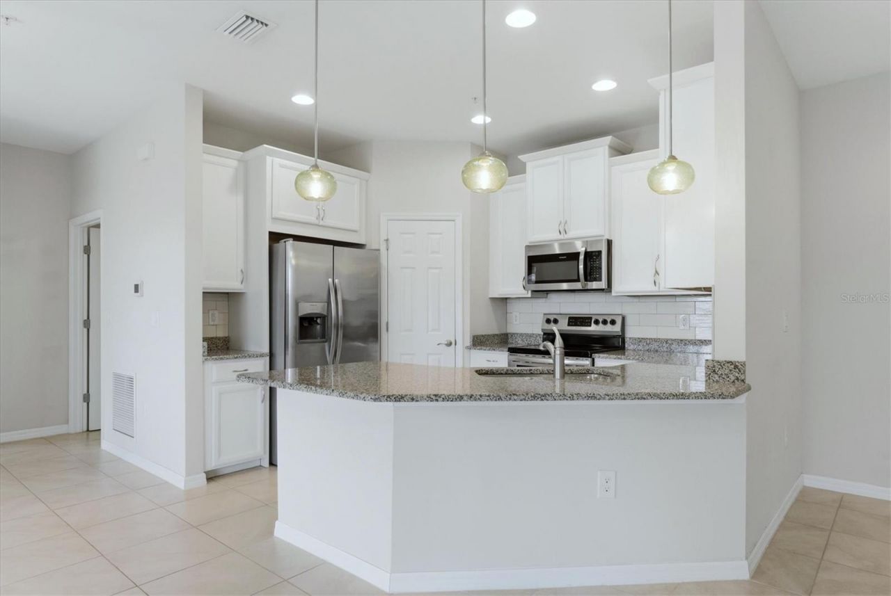 4304 Expedition Way Way, Unit 105, Osprey, FL 34229 Photo