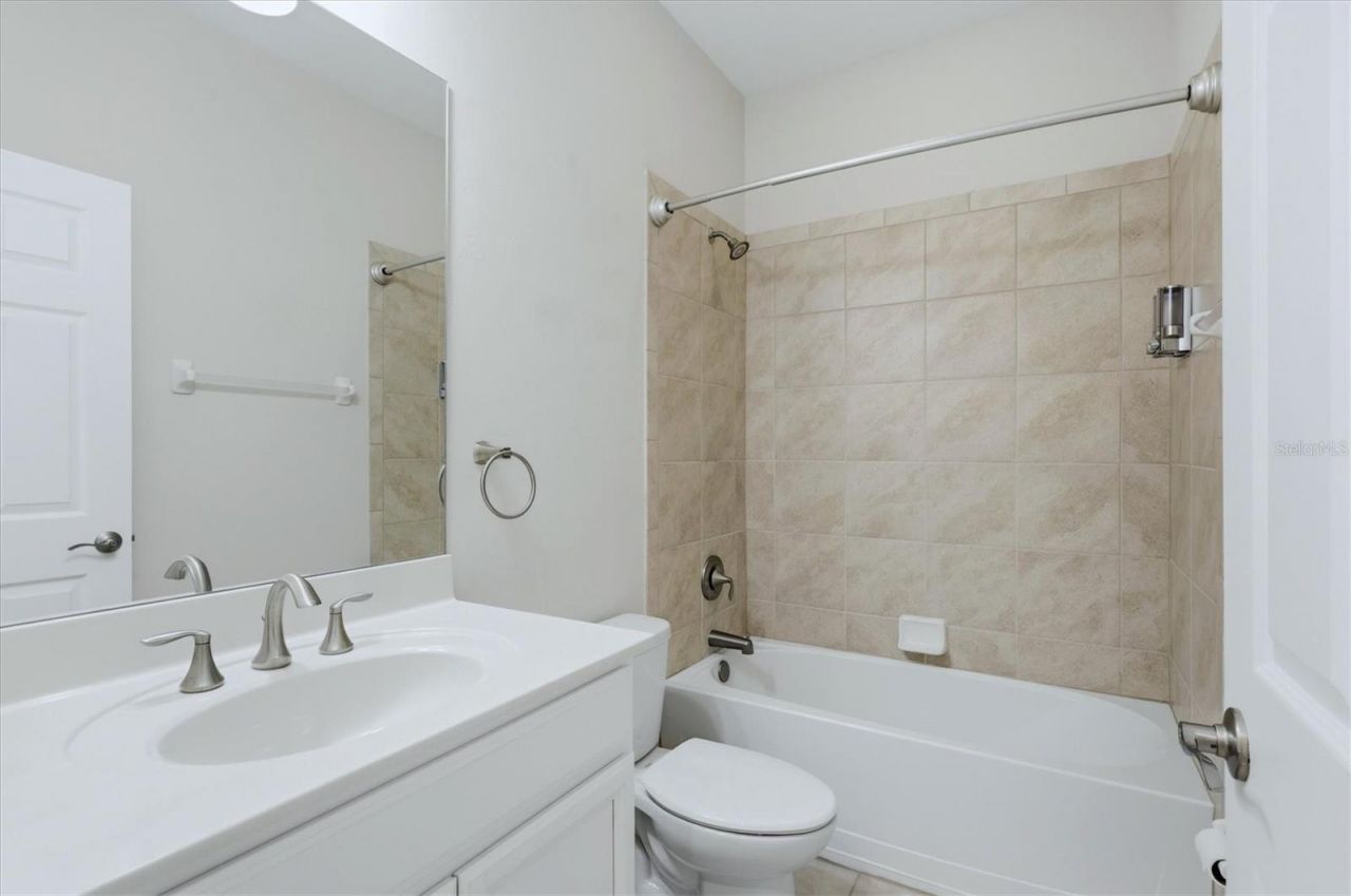 4304 Expedition Way Way, Unit 105, Osprey, FL 34229 Photo