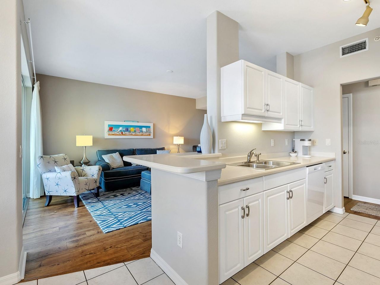 980 Cooper Street , Unit 302, Venice, FL 34285 Photo