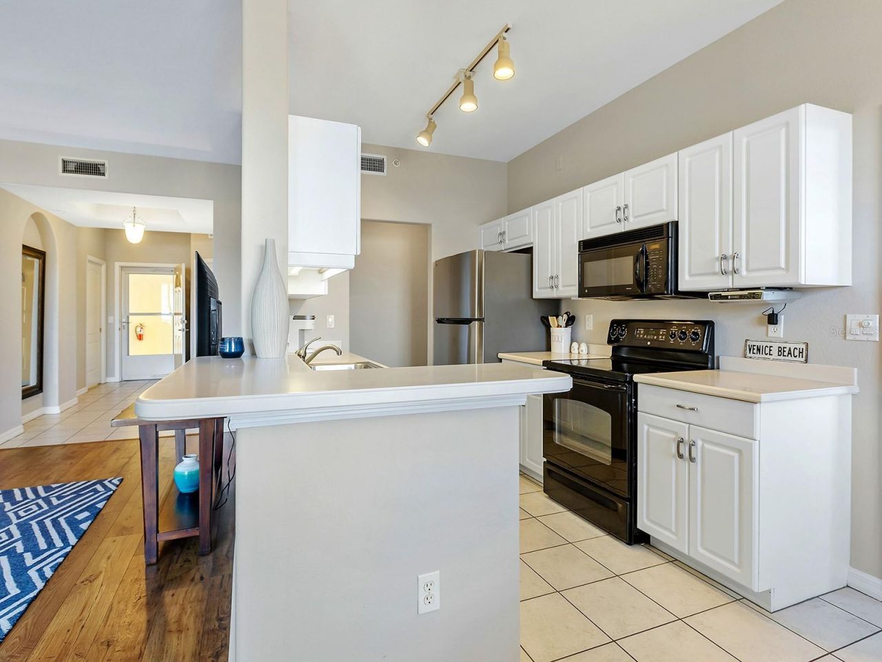 980 Cooper Street , Unit 302, Venice, FL 34285 Photo