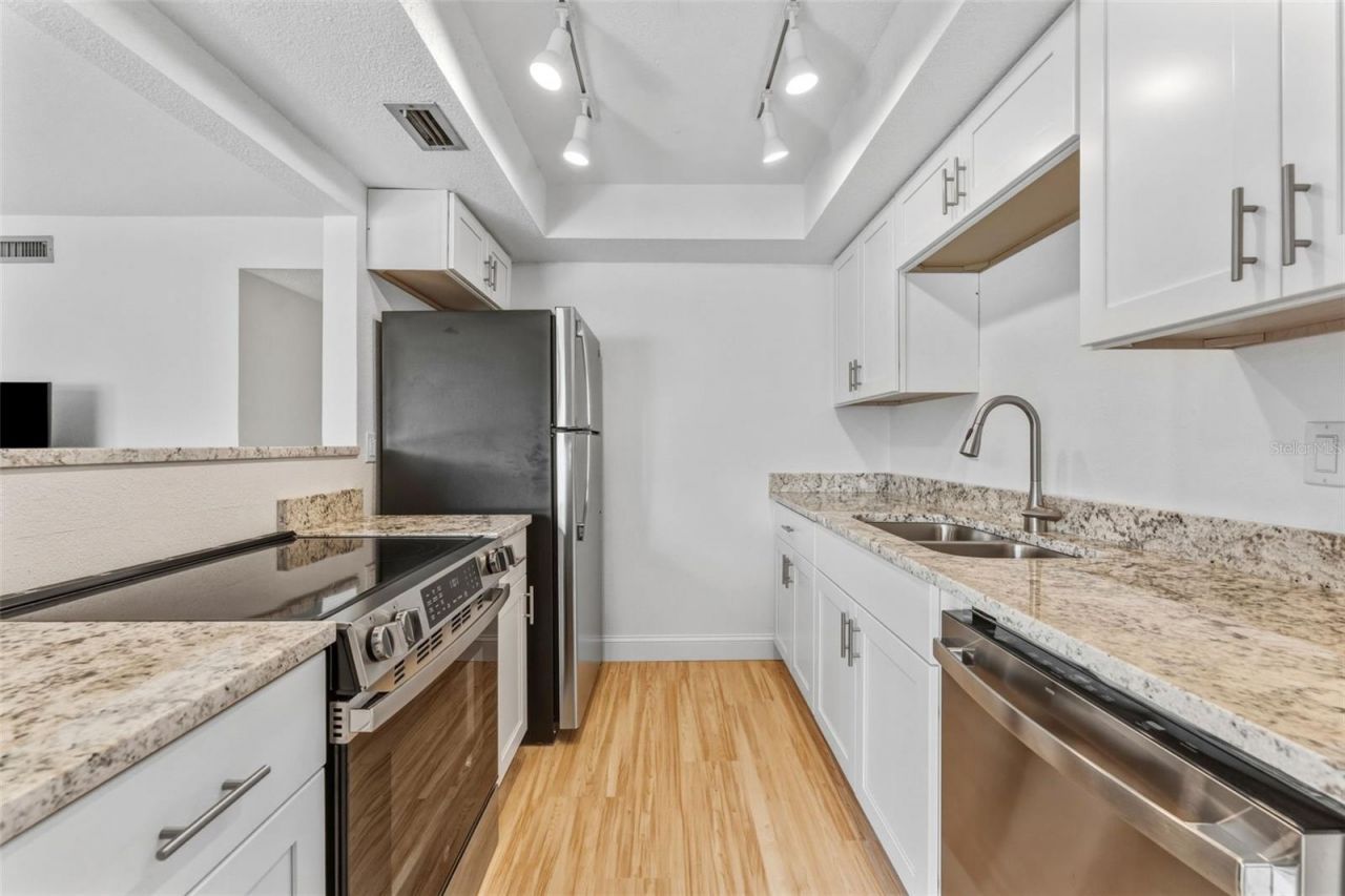 11409 8th Street N, Unit 1503, Saint Petersburg, FL 33716 Photo