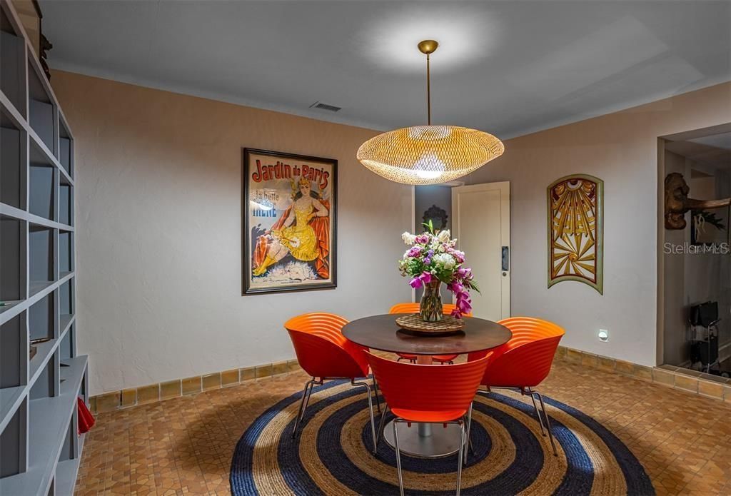 3649 Foster Hill Drive N, Saint Petersburg, FL 33704 Photo