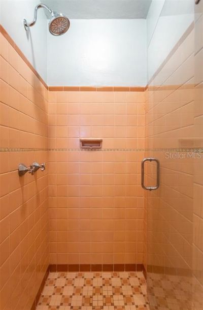 3649 Foster Hill Drive N, Saint Petersburg, FL 33704 Photo