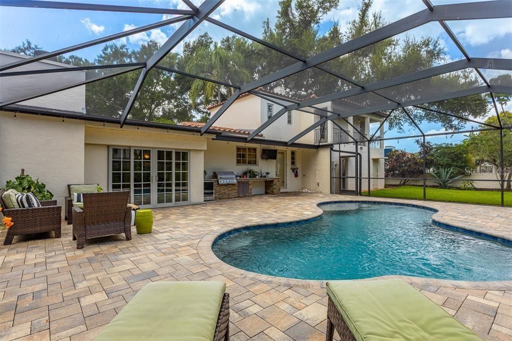 3649 Foster Hill Drive N, Saint Petersburg, FL 33704 Photo