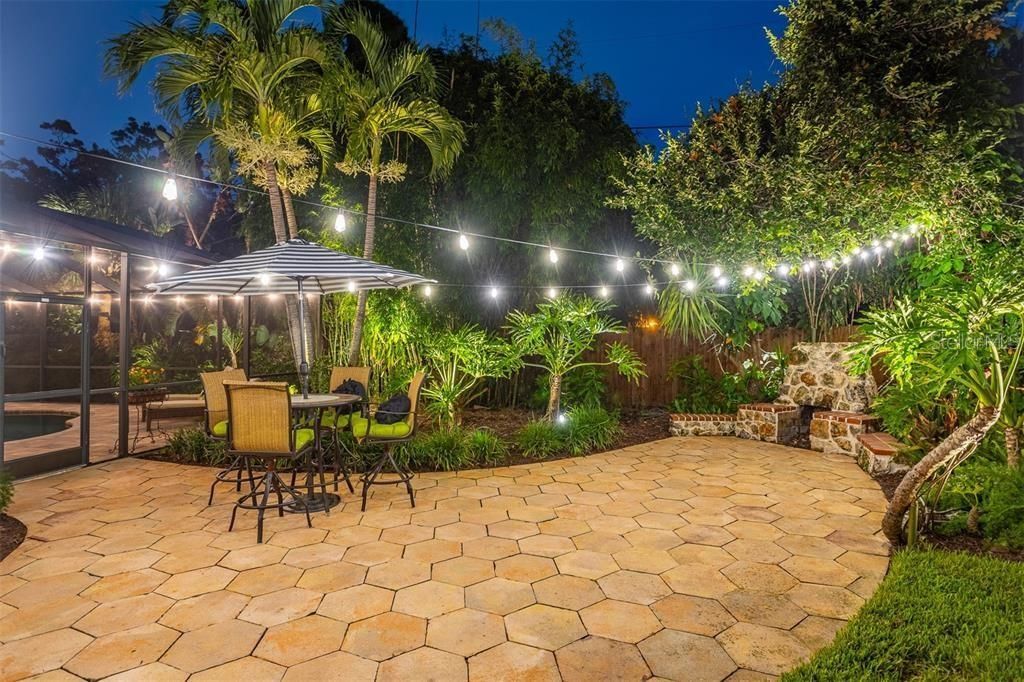 3649 Foster Hill Drive N, Saint Petersburg, FL 33704 Photo