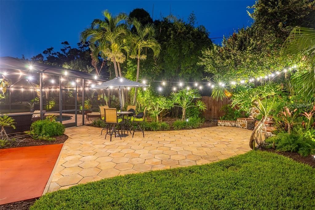 3649 Foster Hill Drive N, Saint Petersburg, FL 33704 Photo