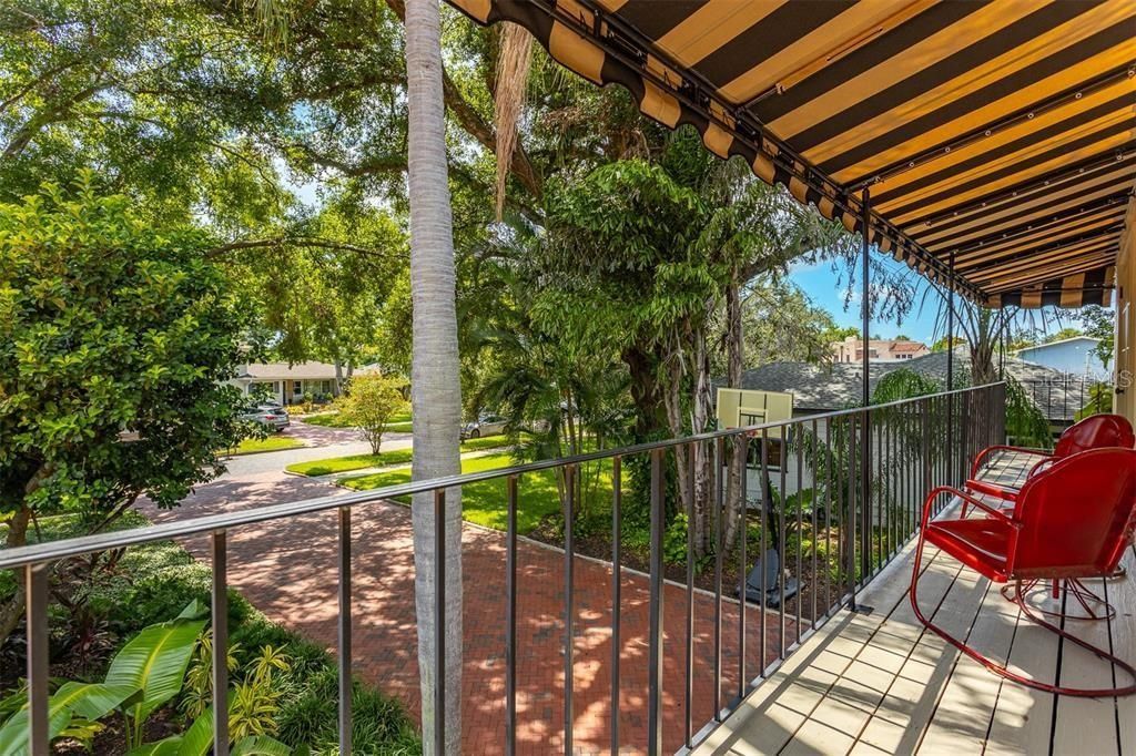 3649 Foster Hill Drive N, Saint Petersburg, FL 33704 Photo