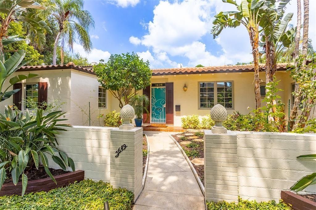 3649 Foster Hill Drive N, Saint Petersburg, FL 33704 Photo