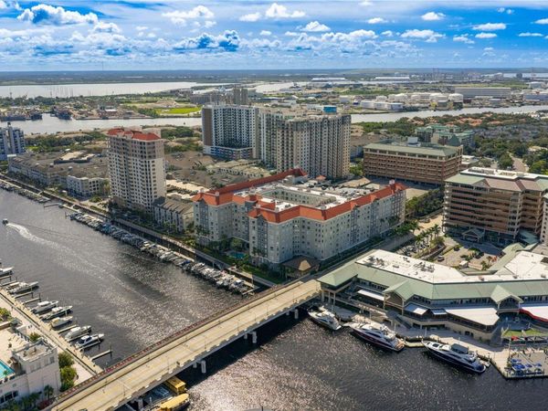 700 S HARBOUR ISLAND BOULEVARD , Unit 401, TAMPA, FL 33602