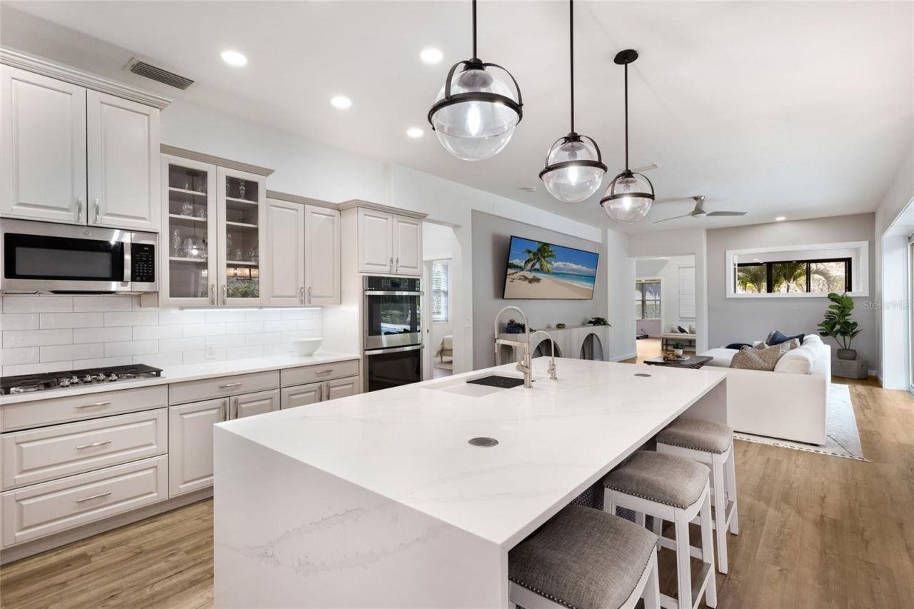 8009 Royal Birkdale Circle, Lakewood Ranch, FL 34202 Photo