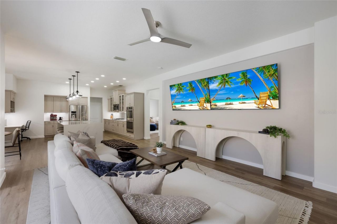 8009 Royal Birkdale Circle, Lakewood Ranch, FL 34202 Photo