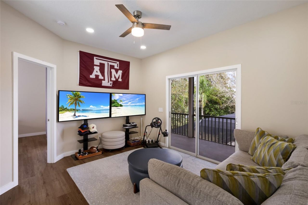 8009 Royal Birkdale Circle, Lakewood Ranch, FL 34202 Photo