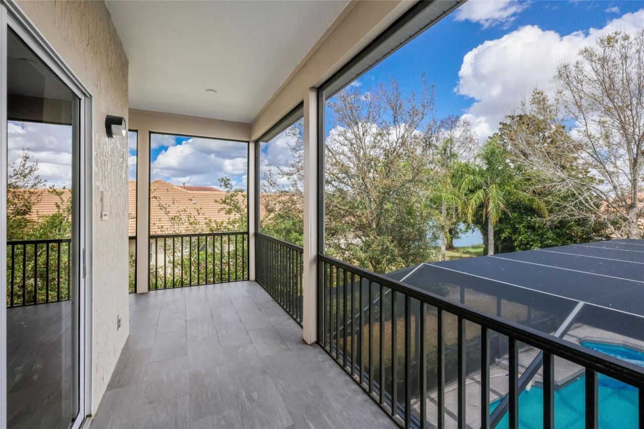 8009 Royal Birkdale Circle, Lakewood Ranch, FL 34202 Photo