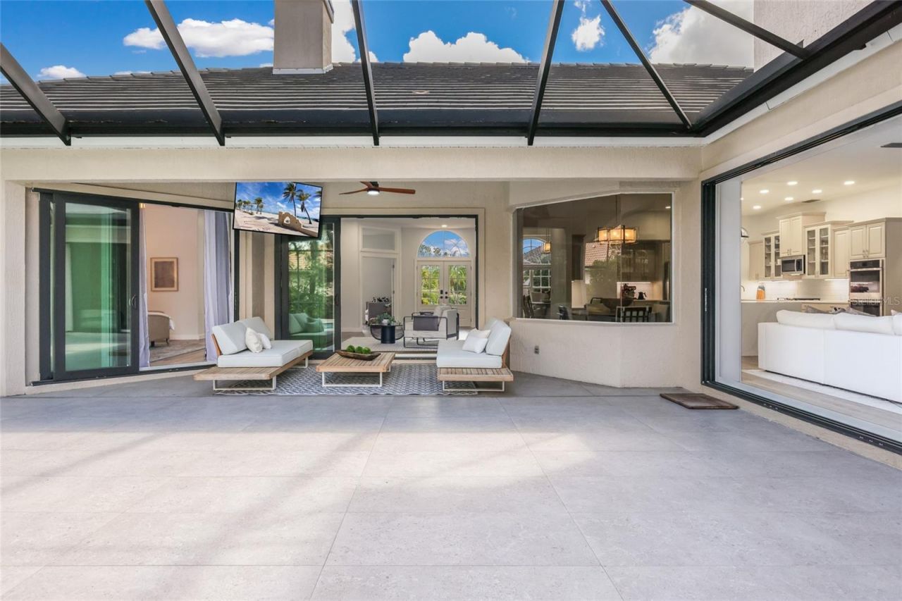 8009 Royal Birkdale Circle, Lakewood Ranch, FL 34202 Photo