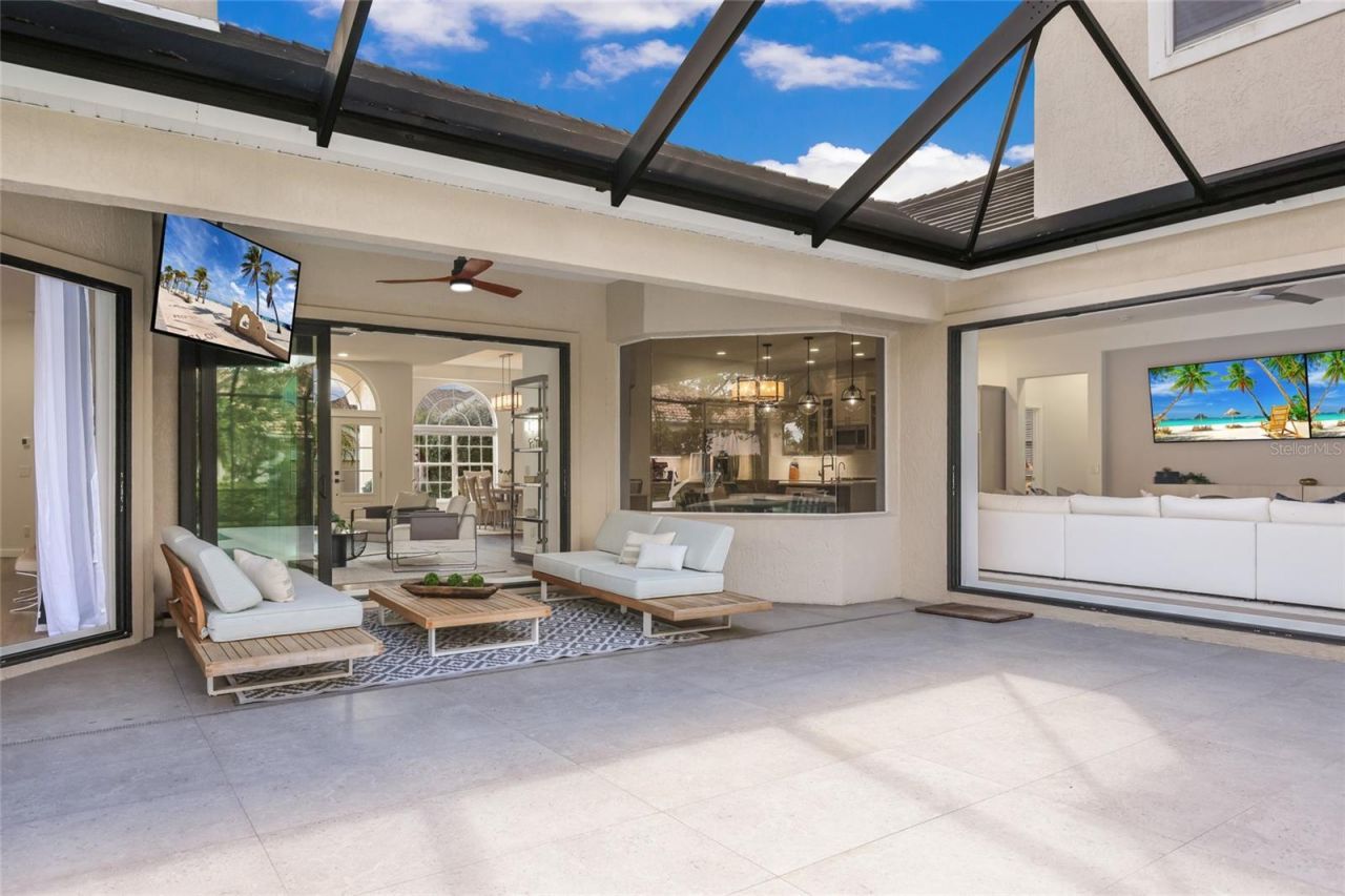 8009 Royal Birkdale Circle, Lakewood Ranch, FL 34202 Photo